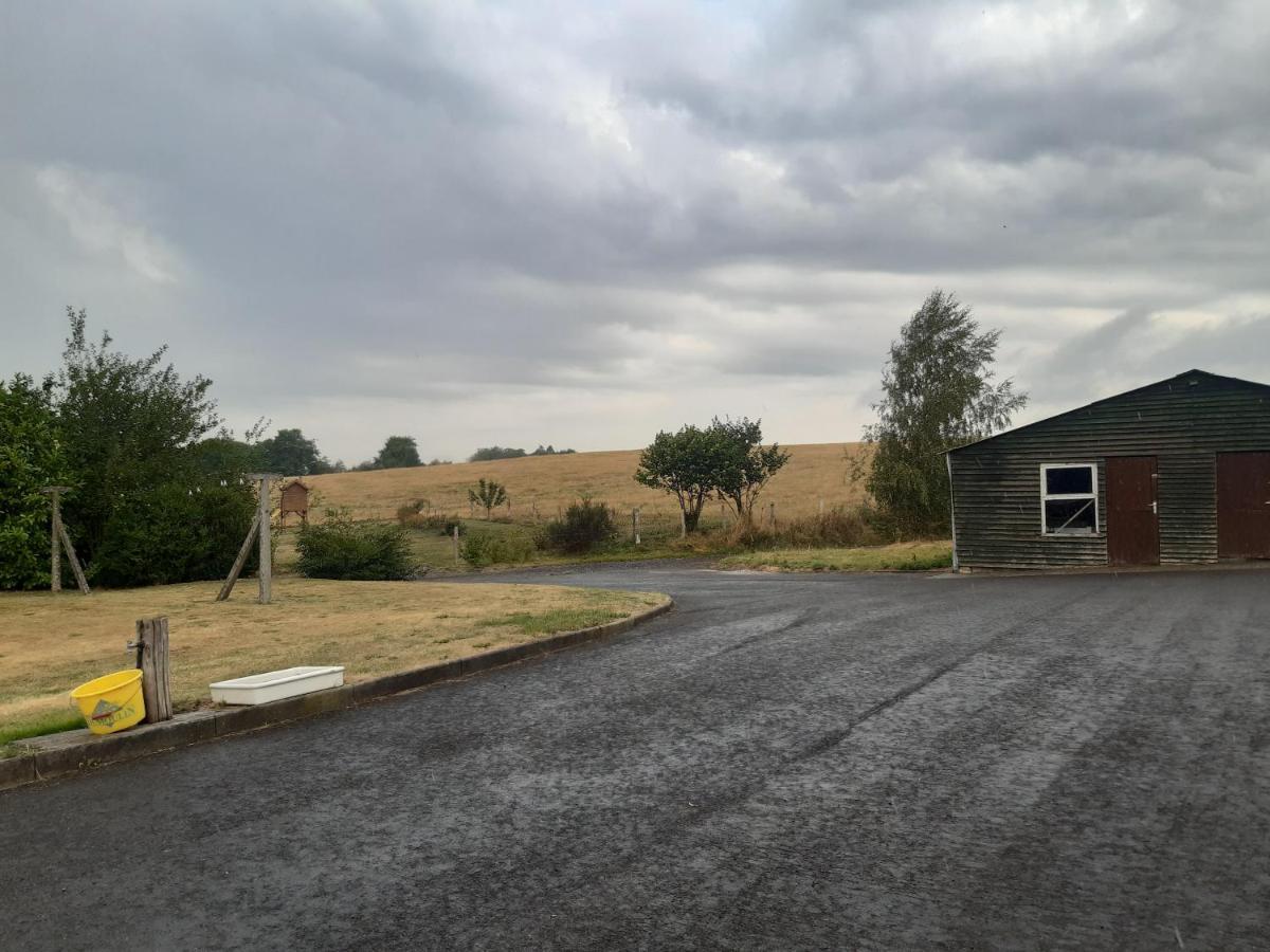 Gite Des Marais Vaux-sur-Sure Bagian luar foto